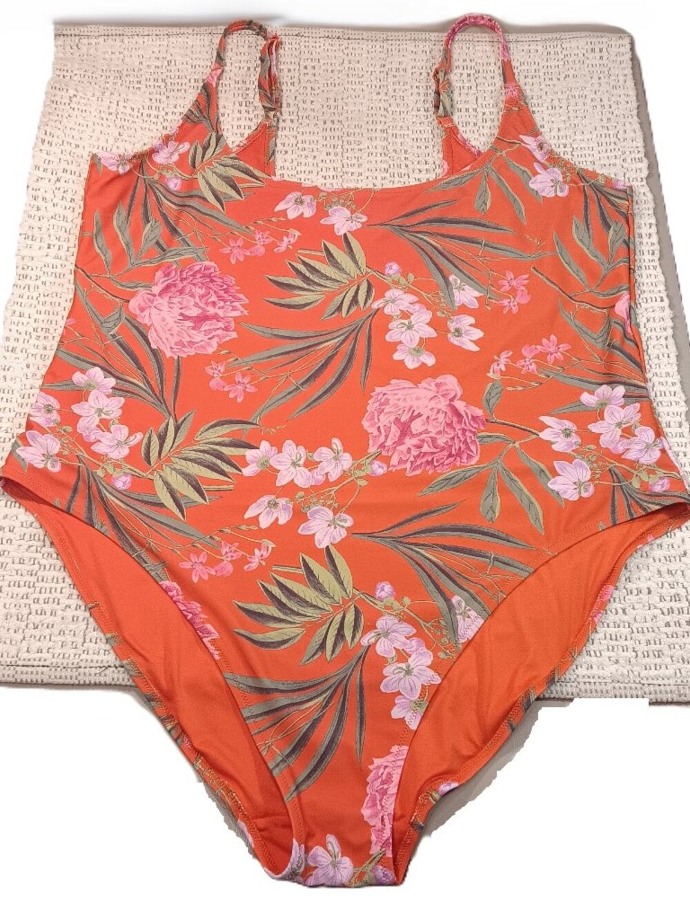 Old Navy women's plus size red orange w/ floral print one piece swimsuit sz 3X